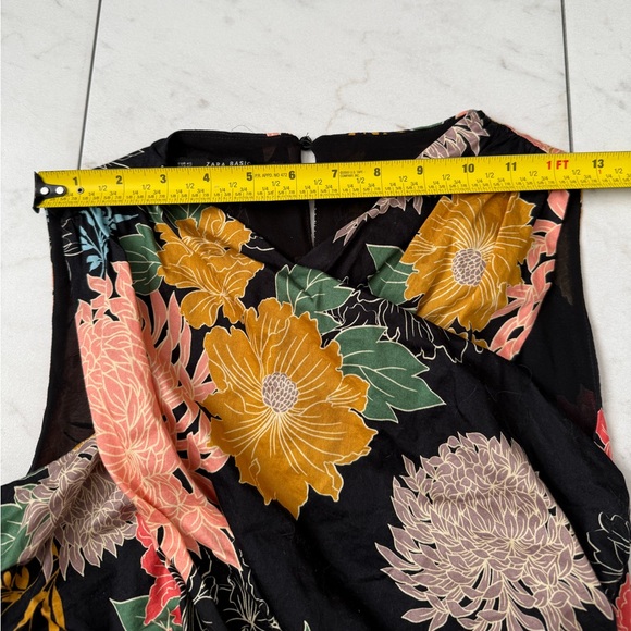 ZARA floral wrap black crop top tank; size XS - Picture 4 of 7